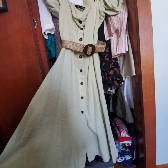 Zara dress front button with belt